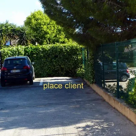דירה T2 With Private Garden סנרי-סור-מר